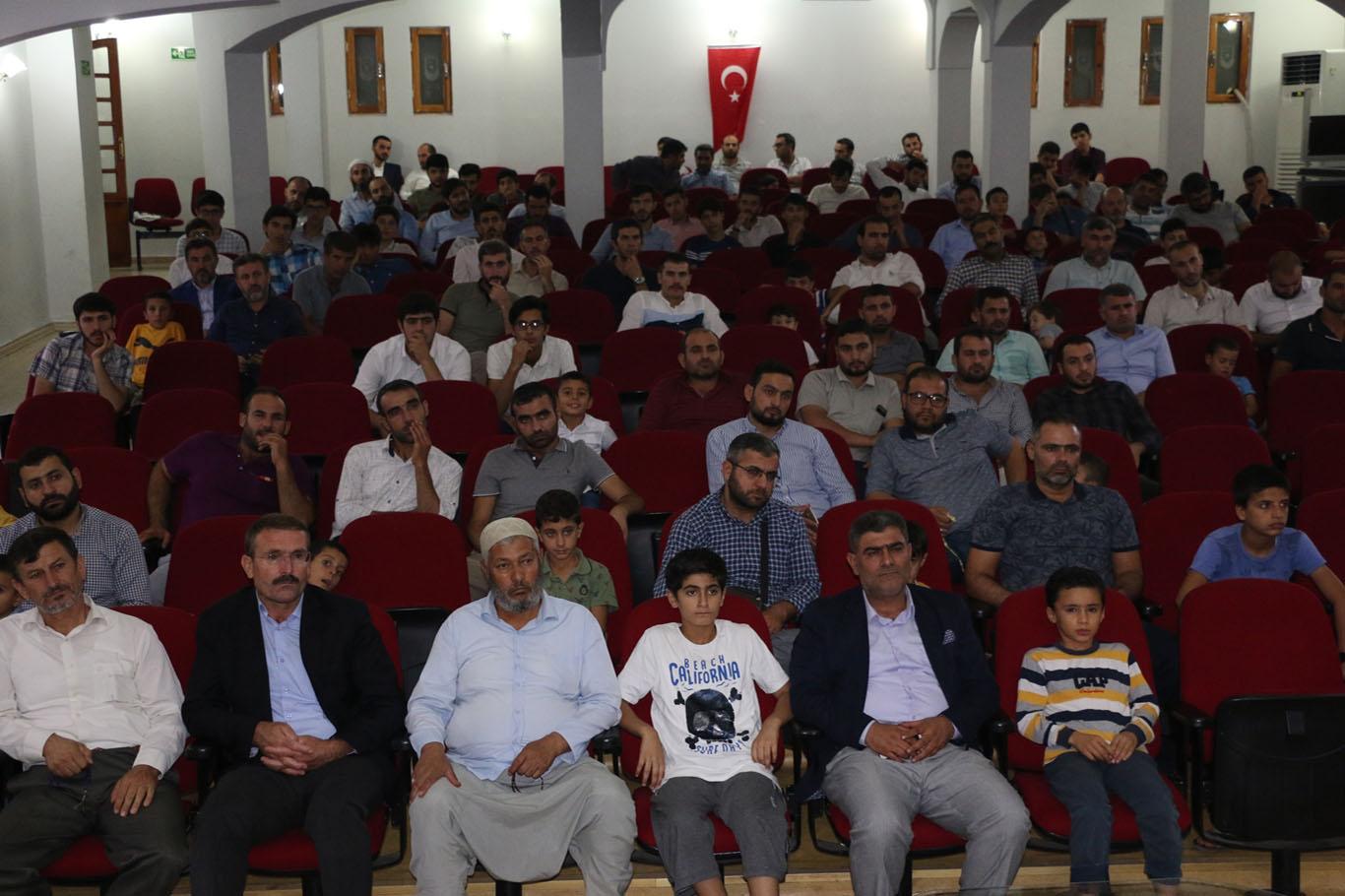 İDEV “Sosyal Medya” konulu seminer düzenledi